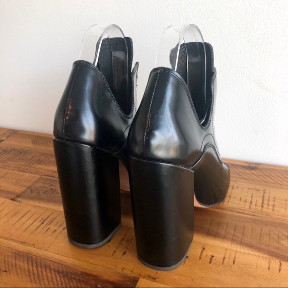 🌟SOLD🌟 Ellery Lace-Up Booties - Picture 3 of 5